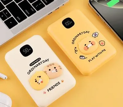 보조배터리 언제 어디서나 브랜드가 보이게 하는 홍보 전략! 3 카카오프렌즈 춘식이 고속충전보조배터리 10,000mAh