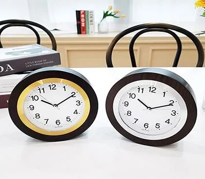 시계 판촉물 요즘 대세 아이템은? 5 무소음엔틱원목탁상시계